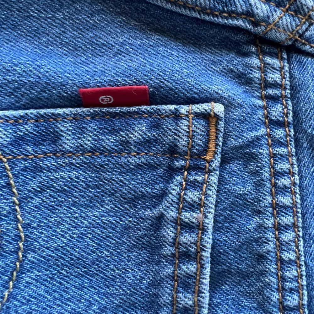 Levi's - Picture 5 of 5